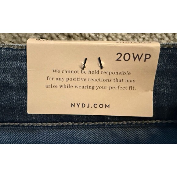 NYDJ Not Your Daughters Jeans Woman’s 20WP Plus Petite Marilyn Straight NWT - Picture 7 of 11